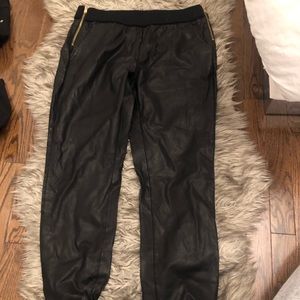 ⭐️Buy 1 get 1 FREE⭐️NWOT forever 21 leather joggers